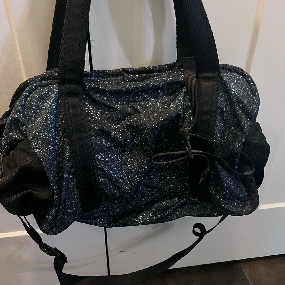 Lululemon bag!!!
